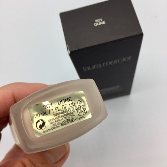 Laura Mercier Candleglow Soft Luminous Foundation - Picture 2 of 13